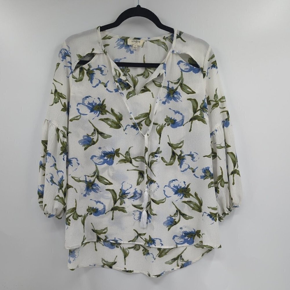 UMGEE Floral Tie-neck Cut Out 3/4 Sleeve Top